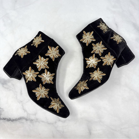 & Other Stories Black Velvet Ankle Boots with Gold Floral Embellishments - Picture 4 of 16